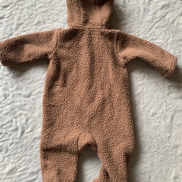 Snowsuit - Picture 4 of 4